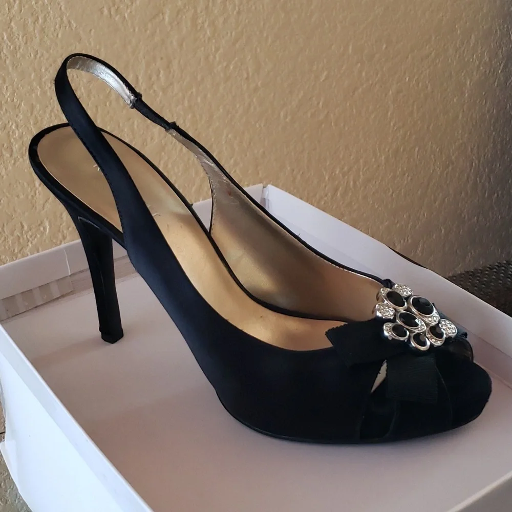 Nine west black open toe heel - Picture 2 of 6